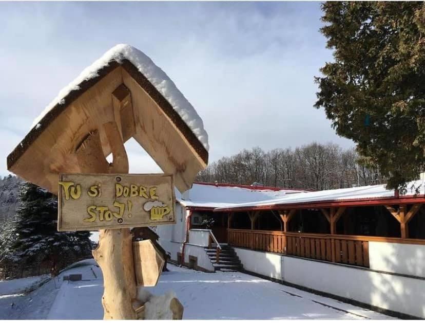 Penzión Turista Banská Štiavnica Exterior foto